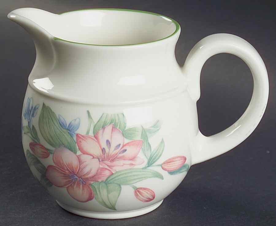 Carmel Creamer by Royal Doulton-1