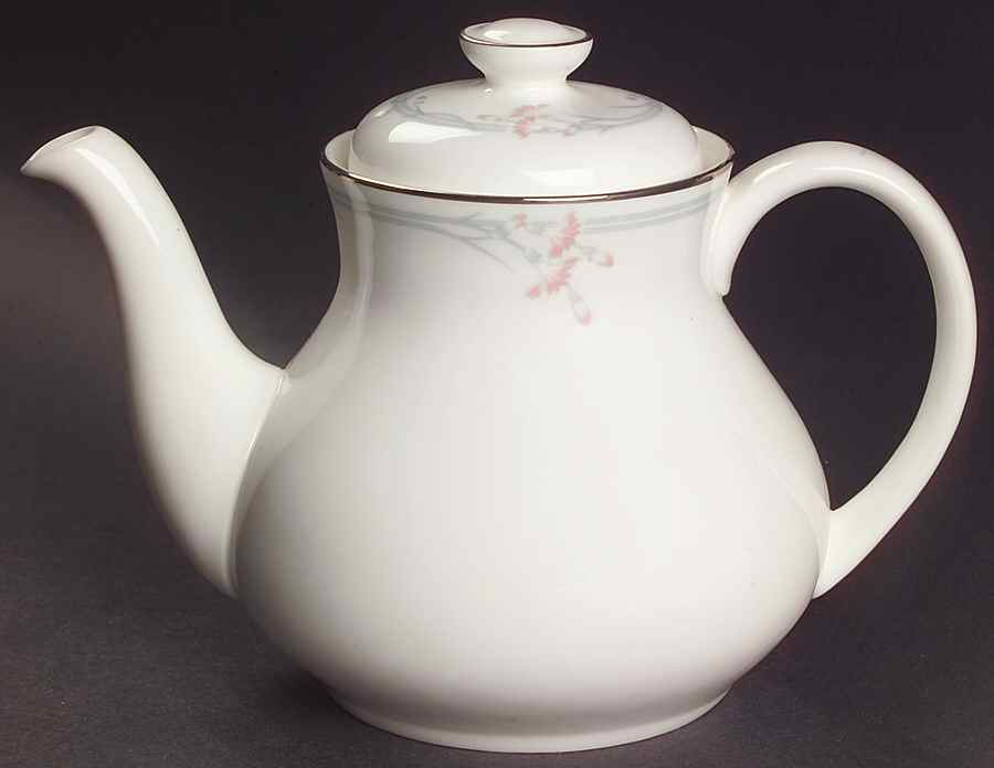 Carnation Mini Teapot & Lid by Royal Doulton-1