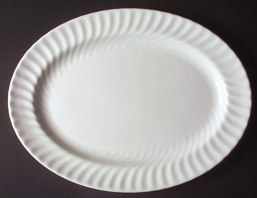 Cascade 16" Oval Serving Platter by Royal Doulton-1
