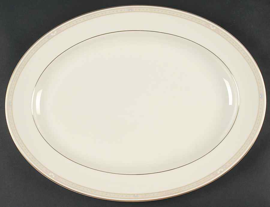 Cassandra 16" Oval Serving Platter by Royal Doulton-1
