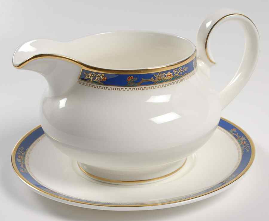 Cathay Gravy Boat & Underplate by Royal Doulton-1