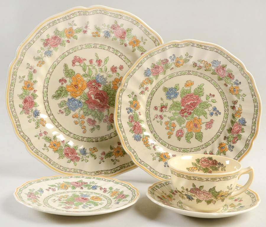The Cavendish 5 Piece Place Setting by Royal Doulton-1