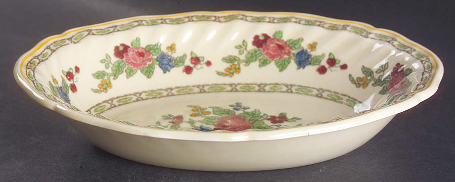 The Cavendish 9" Oval Vegetable Bowl by Royal Doulton-1