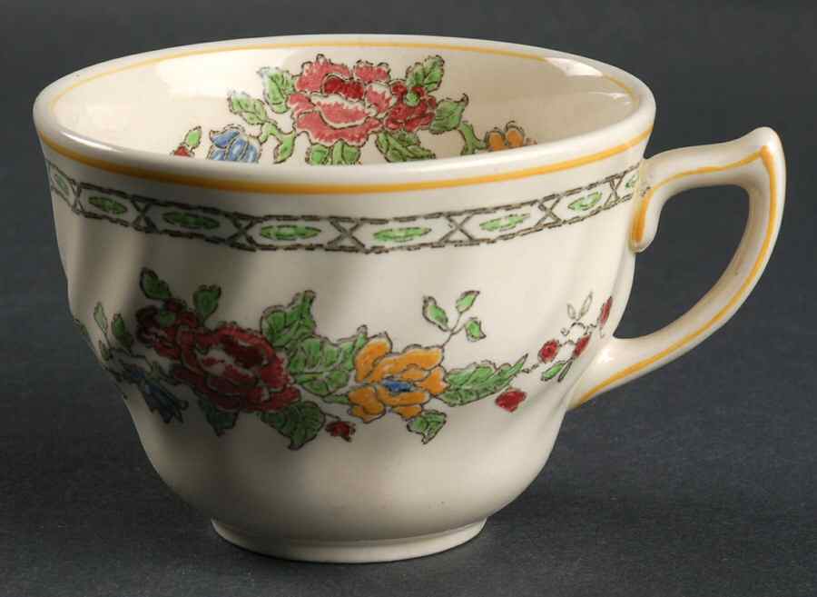 The Cavendish Oversized Cup by Royal Doulton-1