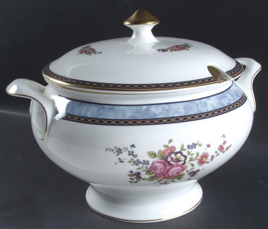 Centennial Rose Tureen &  Lid by Royal Doulton-1