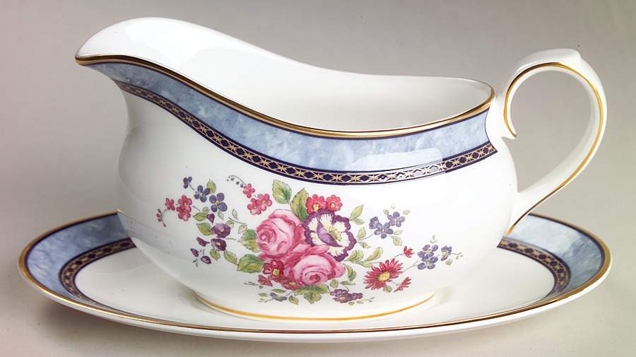 Centennial Rose Gravy Boat & Underplate by Royal Doulton-1