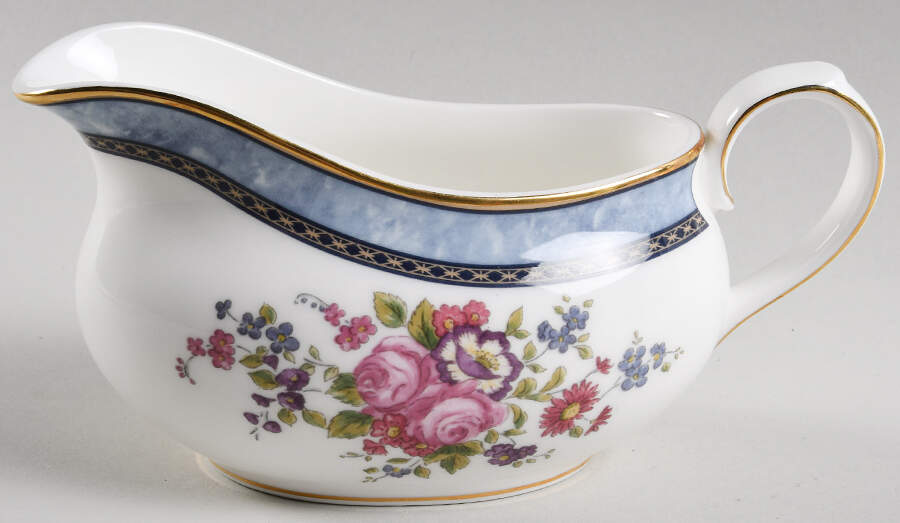 Centennial Rose Gravy Boat by Royal Doulton-1