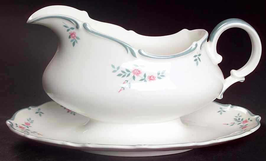 Chatelaine Gravy Boat with Attached Underplate by Royal Doulton-1