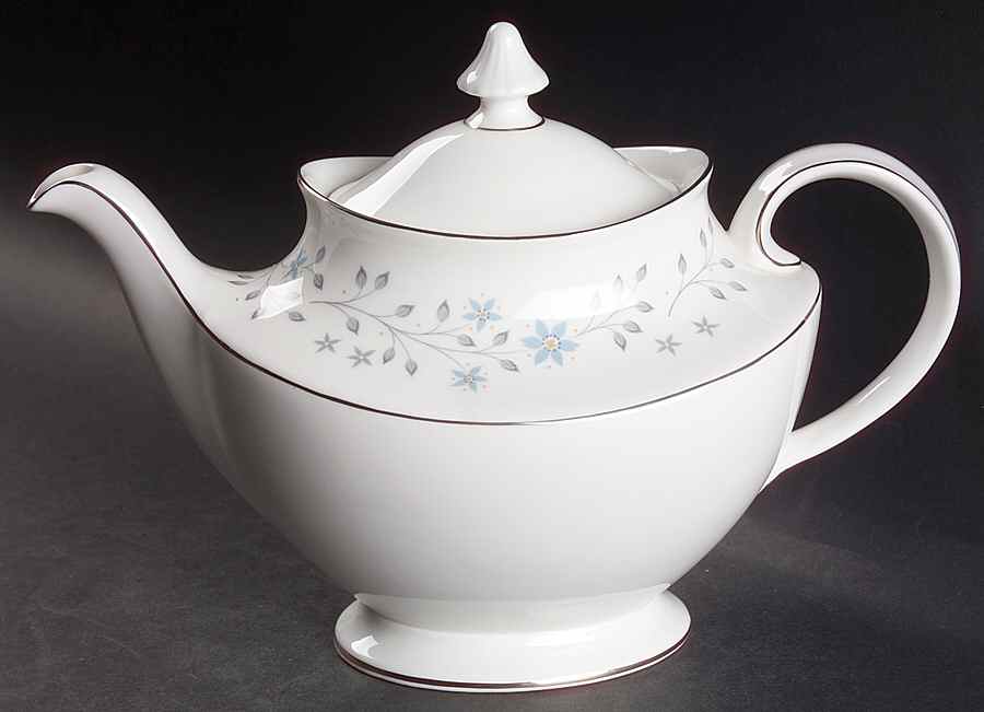 Chalet Teapot & Lid by Royal Doulton-1
