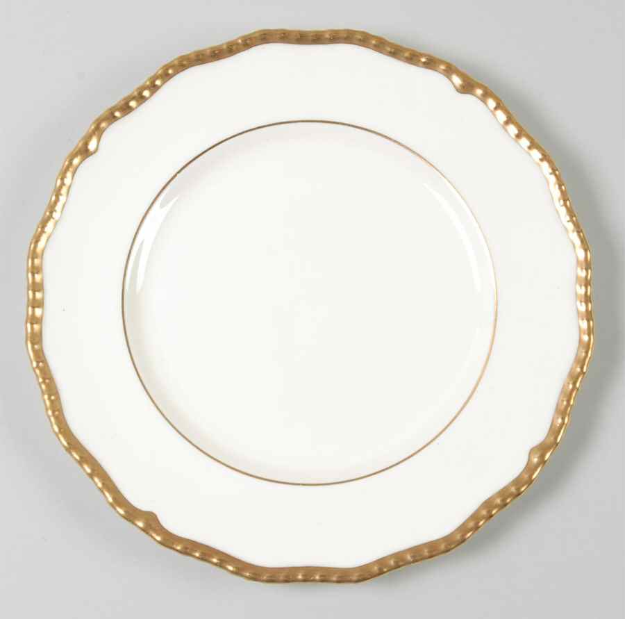 Chantilly (Ivory Background) Luncheon Plate by Royal Doulton-1