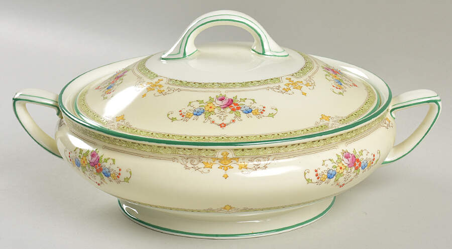 Chandos Round Covered Vegetable by Royal Doulton-1