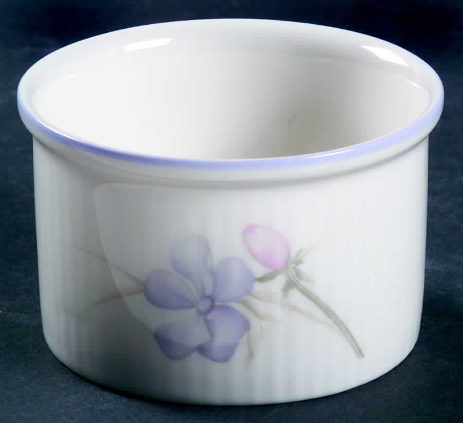 Chelsea Ramekin by Royal Doulton-1