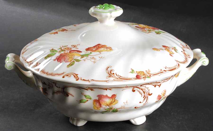 Chiltern Round Covered Vegetable by Royal Doulton-1