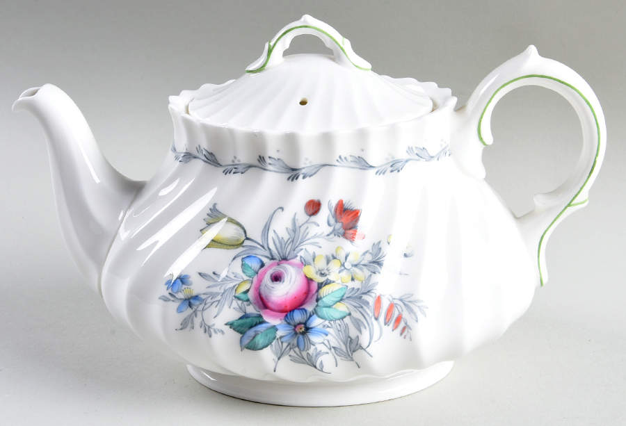 Chelsea Rose Small Teapot & Lid by Royal Doulton-1