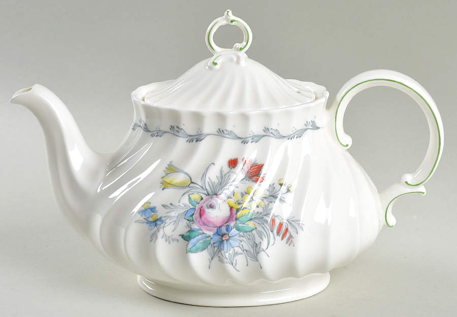 Chelsea Rose Teapot & Lid by Royal Doulton-1