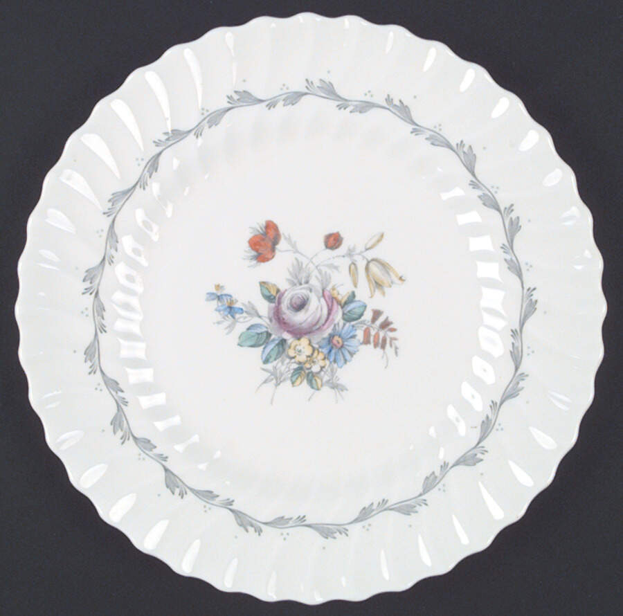 Chelsea Rose Dinner Plate by Royal Doulton-1