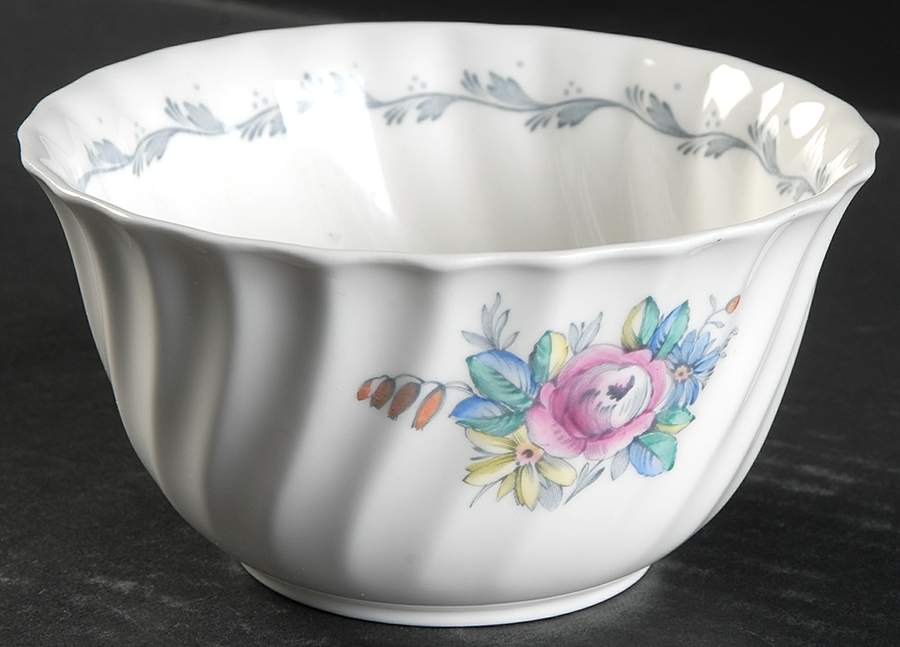Chelsea Rose Cranberry Bowl by Royal Doulton-1