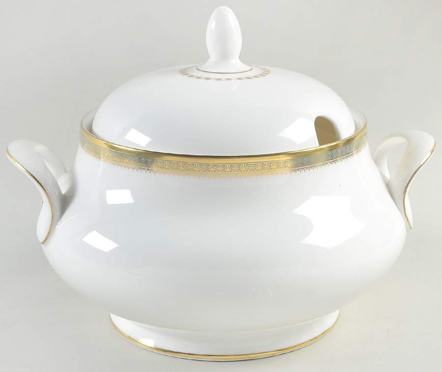 Clarendon Tureen &  Lid by Royal Doulton-1