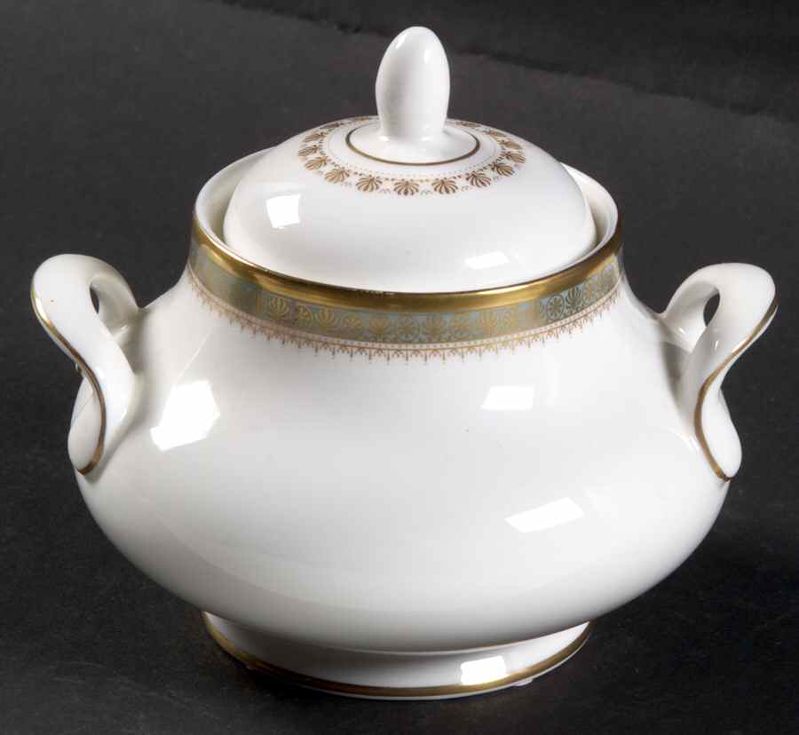 Clarendon Sugar Bowl & Lid by Royal Doulton-1