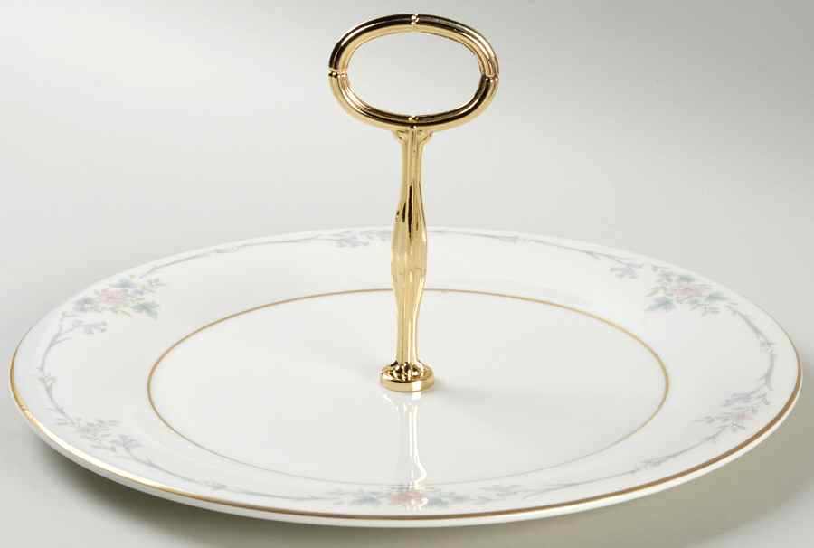 Classique Round Serving Plate with Handle (DP) by Royal Doulton-1