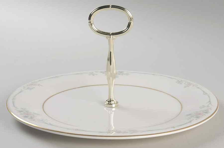 Classique Round Serving Plate with Center Handle (Dp) Hc by Royal Doulton-1