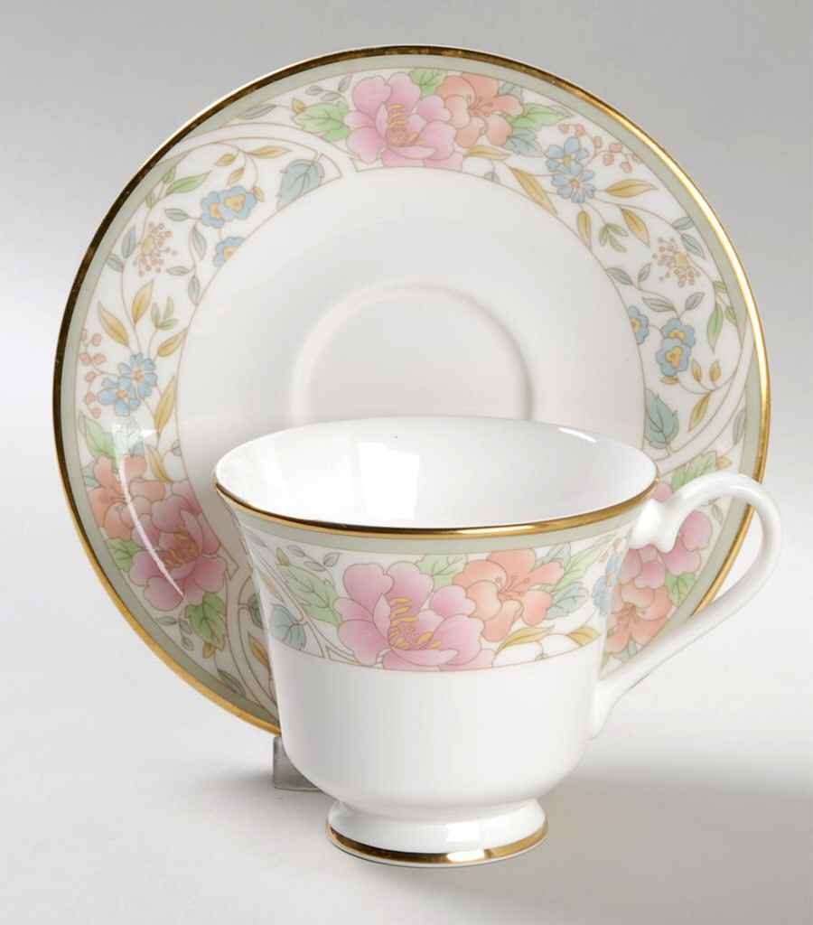 Claudia Footed Cup & Saucer Set by Royal Doulton-1