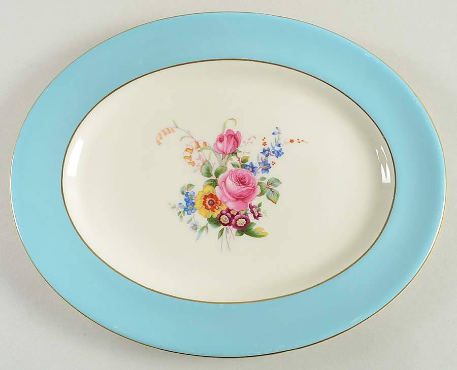 Clifton 10" Oval Serving Platter by Royal Doulton-1