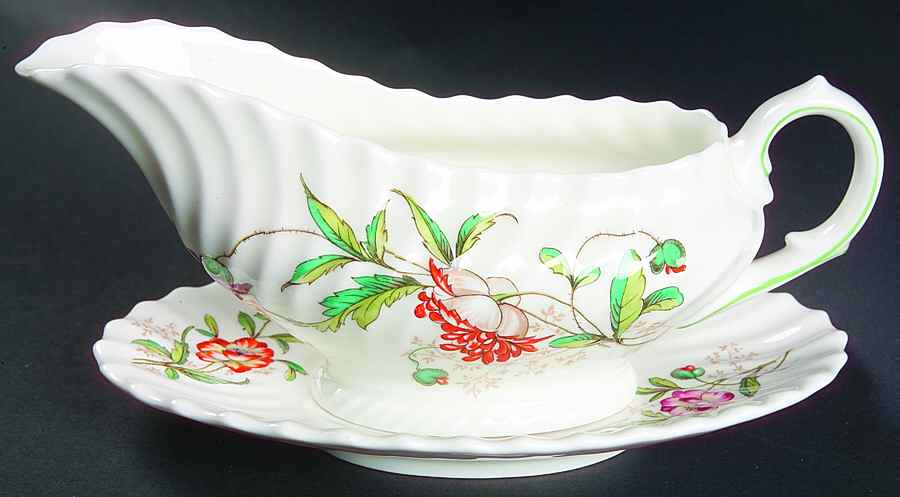 Clovelly Gravy Boat & Underplate by Royal Doulton-1
