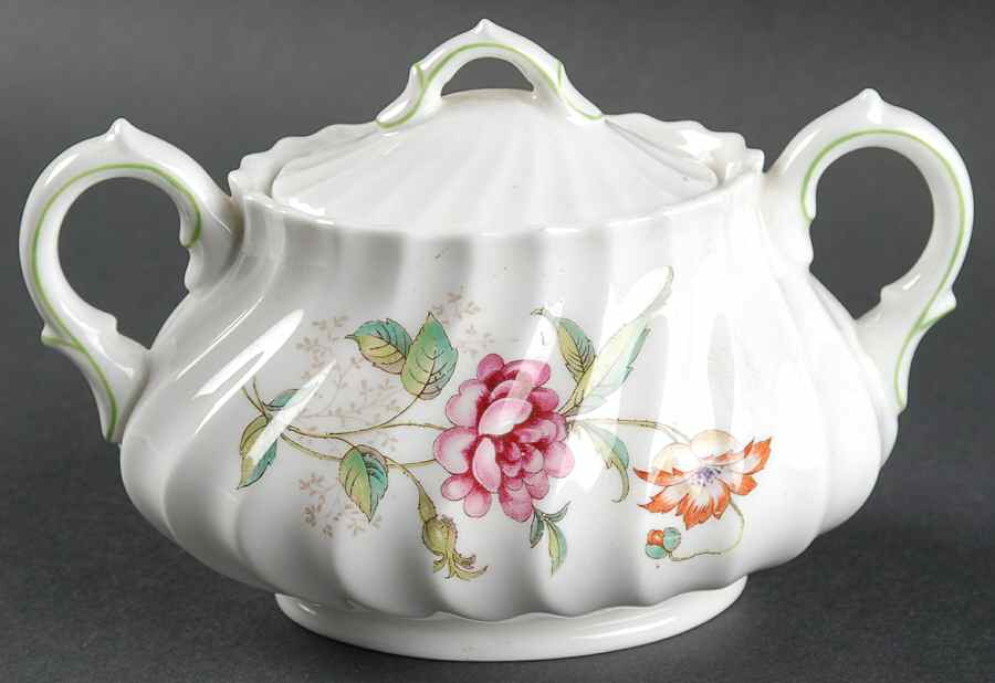 Clovelly Sugar Bowl & Lid by Royal Doulton-1