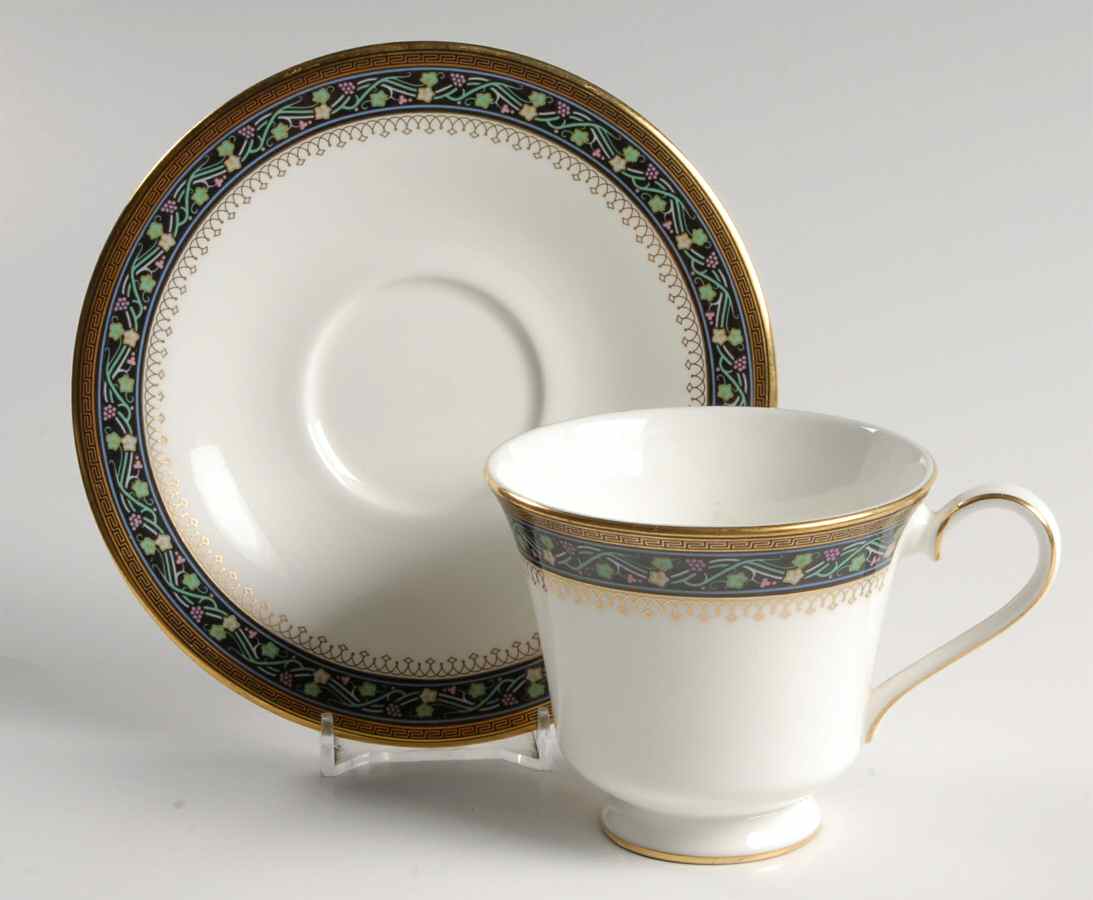 Coleridge Footed Cup & Saucer Set by Royal Doulton-1