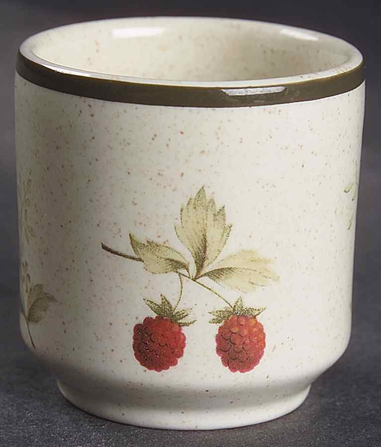 Cornwall (Rim, Double Green Trim) Single Egg Cup by Royal Doulton-1