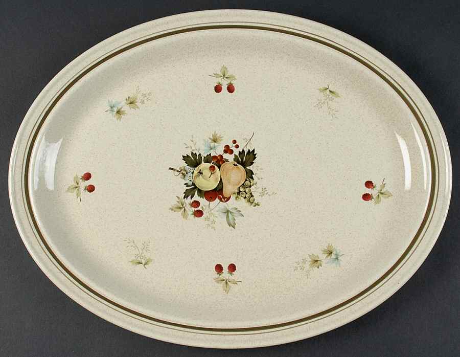 Cornwall (Rim, Double Green Trim) 16" Oval Serving Platter by Royal Doulton-1