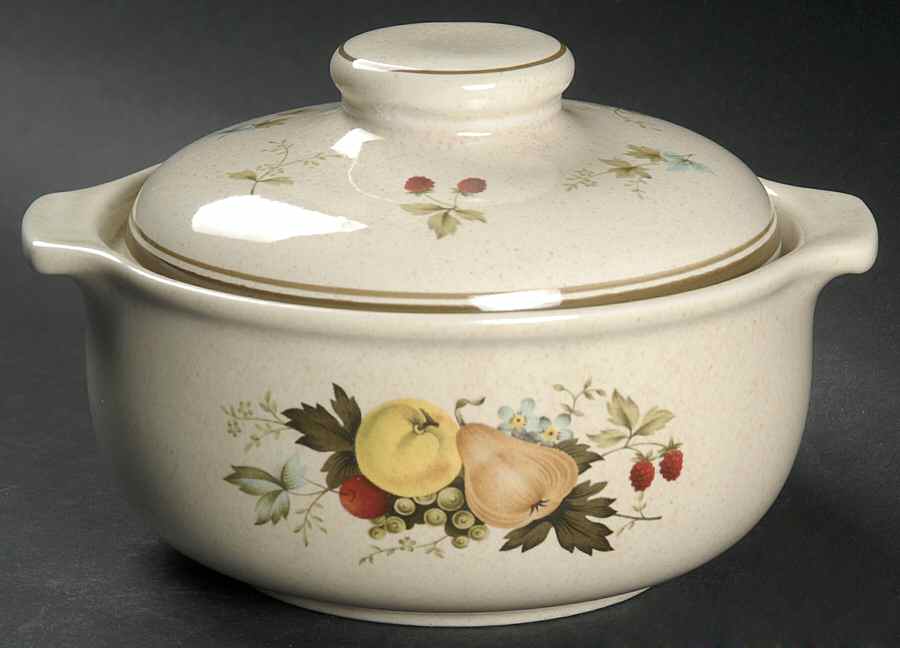 Cornwall (Rim, Double Green Trim) Individual Casserole & Lid by Royal Doulton-1