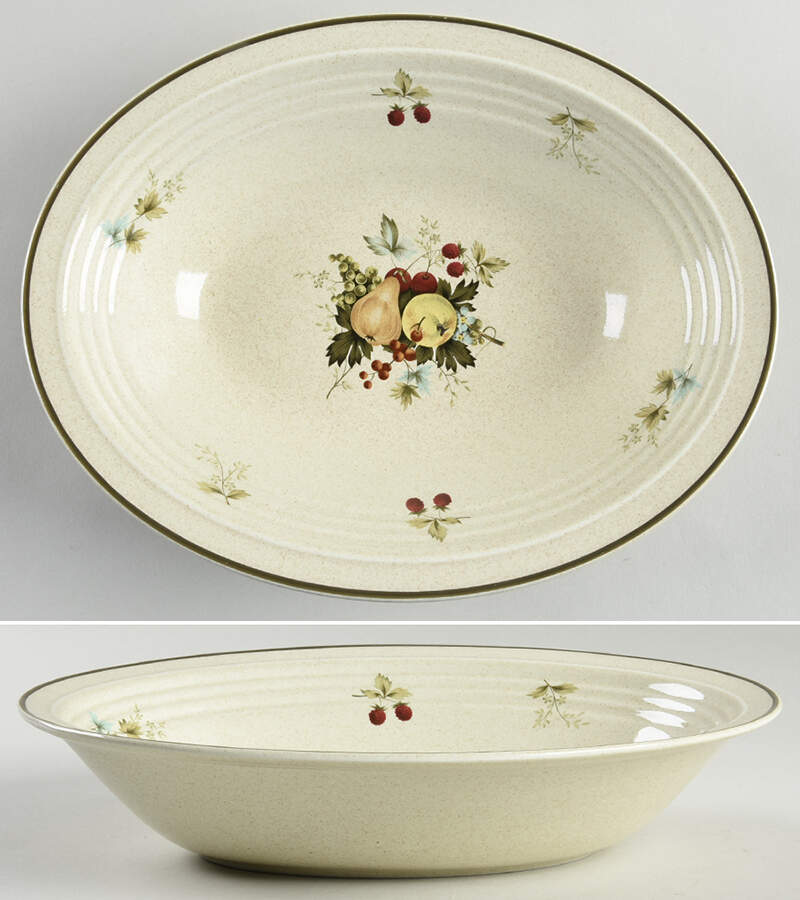 Cornwall (Coupe, Single Line Green Trim) 10" Oval Vegetable Bowl by Royal Doulton-1