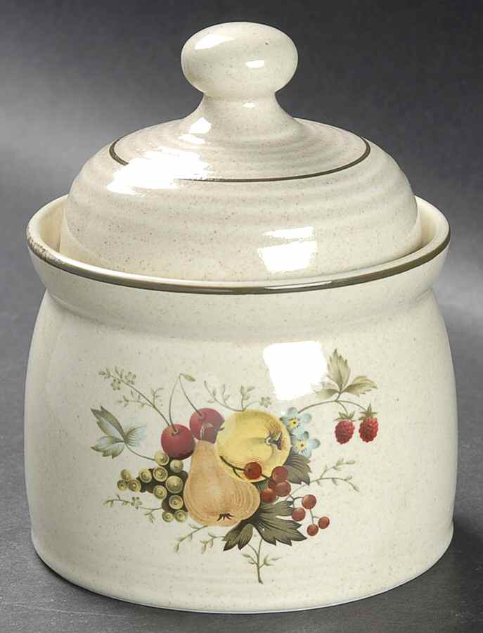 Cornwall (Coupe, Single Line Green Trim) Sugar Bowl & Lid by Royal Doulton-1