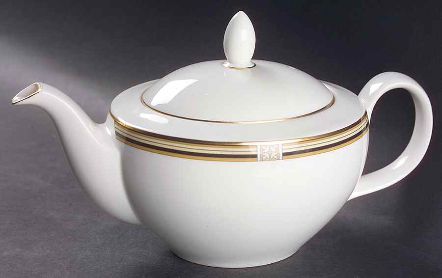 Coronado Teapot & Lid by Royal Doulton-1
