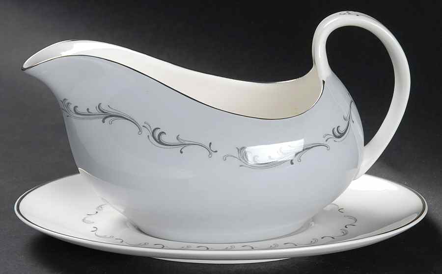 Coronet Gravy Boat & Underplate by Royal Doulton-1
