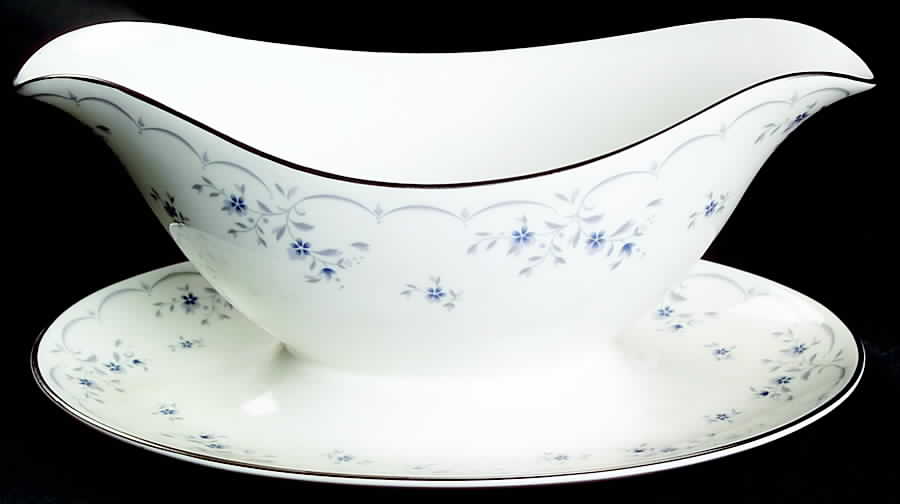 Cotillion Gravy Boat with Attached Underplate by Royal Doulton-1