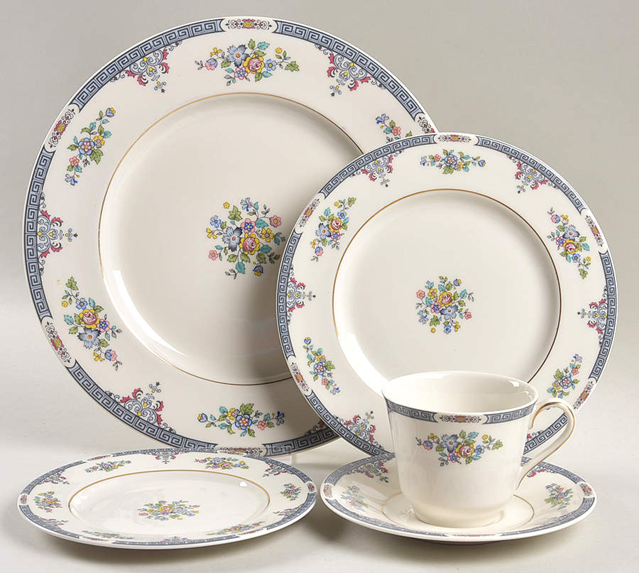 Cotswold 5 Piece Place Setting by Royal Doulton-1