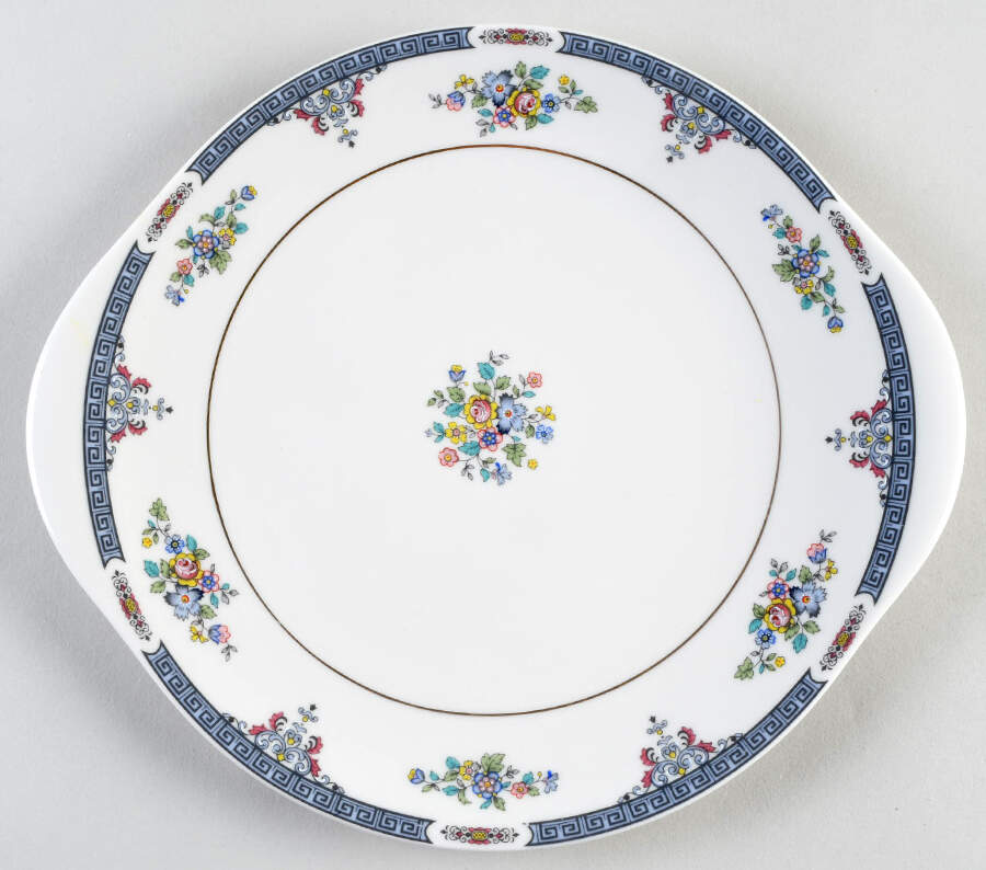 Cotswold Handled Cake Plate by Royal Doulton-1