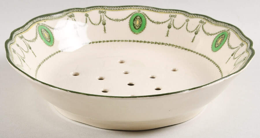 Countess Large Pierced Berry Bowl by Royal Doulton-1