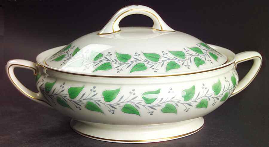 Coventry Green (Green Leaves) Round Covered Vegetable by Royal Doulton-1