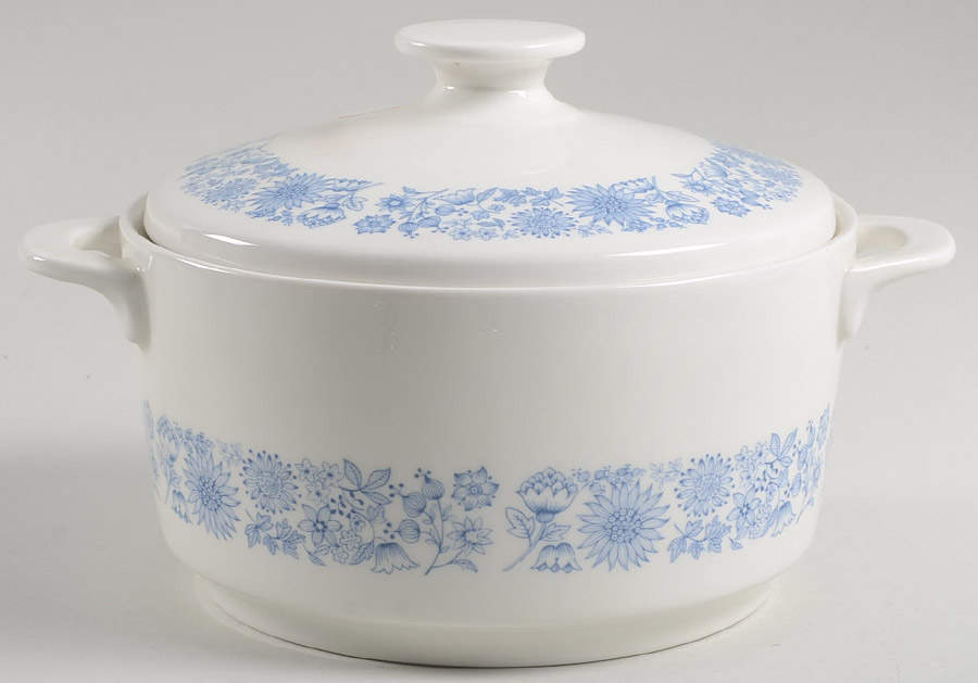 Cranbourne Small Oven-To-Table Round Covered Casserole by Royal Doulton-1