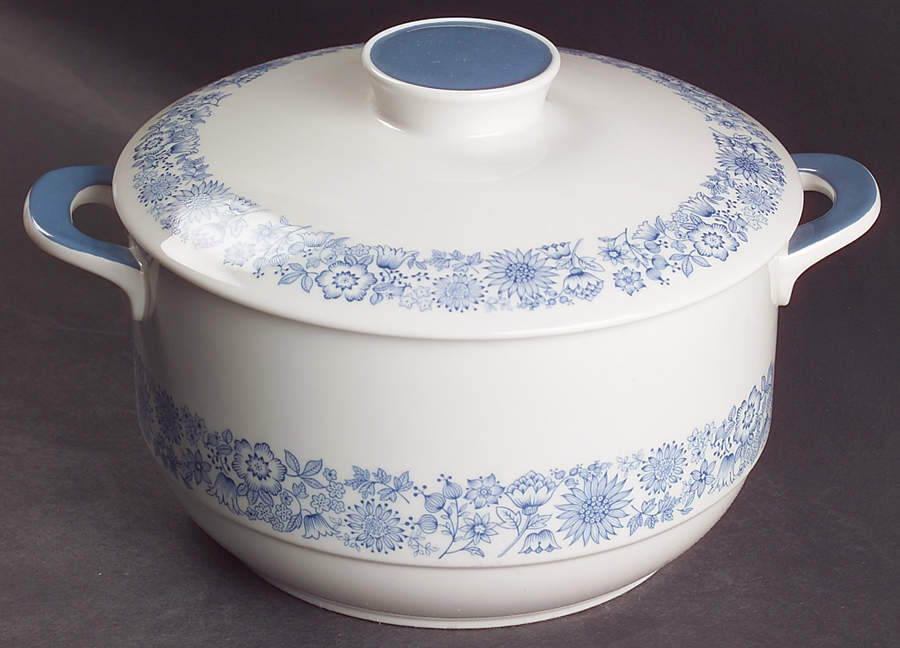 Cranbourne 2.5 Qt Round Covered Casserole by Royal Doulton-1