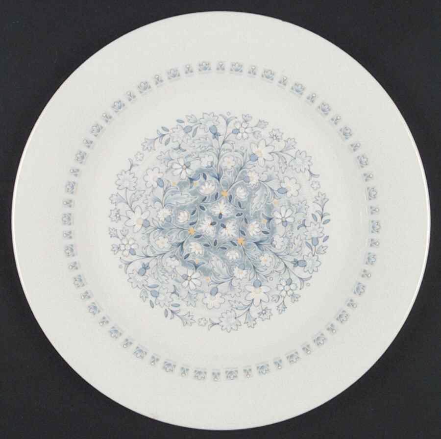 Crawford Dinner Plate by Royal Doulton-1