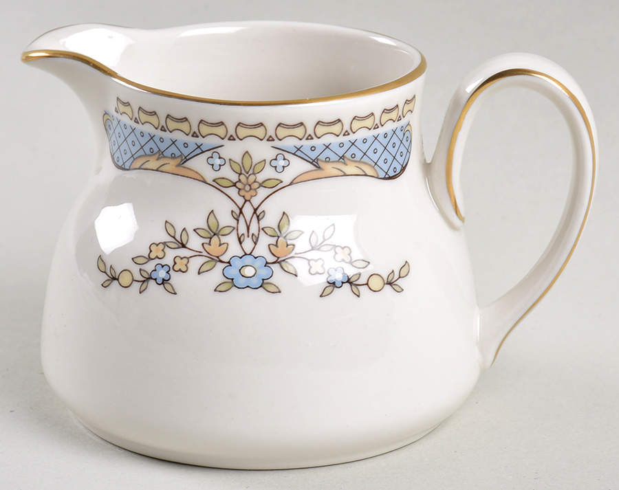 Curzon Mini Creamer by Royal Doulton-1
