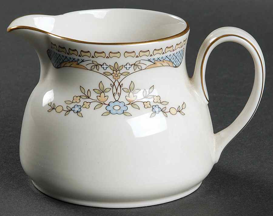 Curzon Creamer by Royal Doulton-1