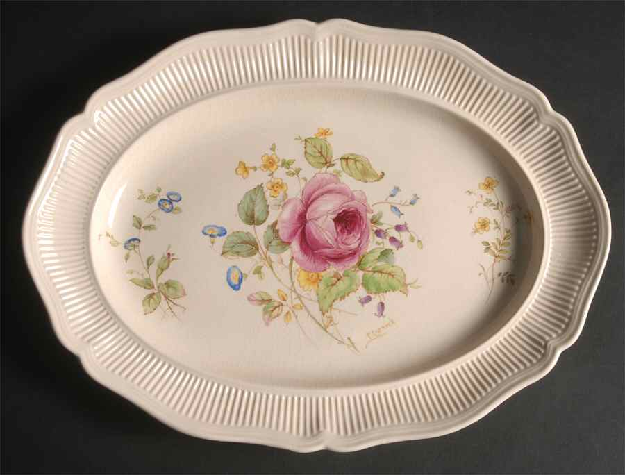 Curnock Rose 14" Oval Serving Platter by Royal Doulton-1