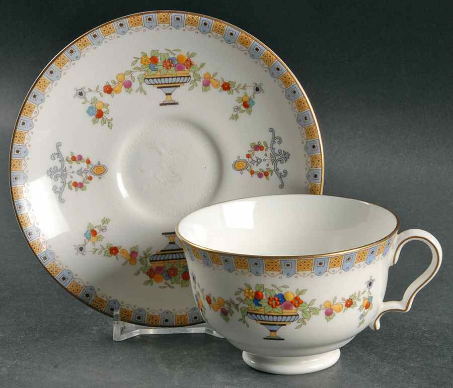 Curzon Footed Cup & Saucer Set by Royal Doulton-1