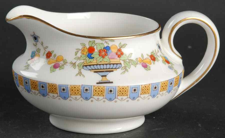 Curzon Creamer by Royal Doulton-1